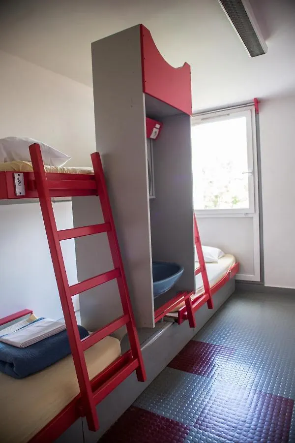 Auberge De Jeunesse Hi Paris Le D'Artagnan Hostel