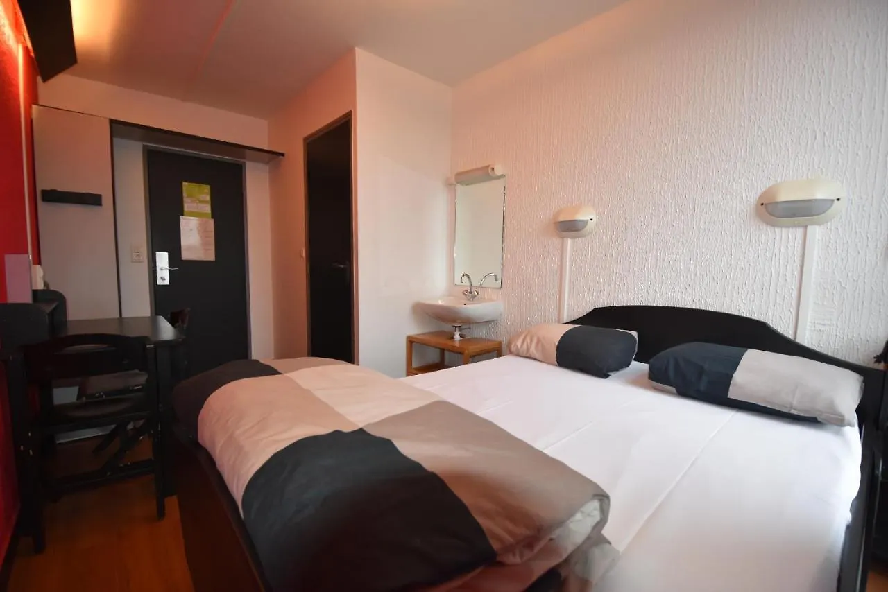 Auberge De Jeunesse Hi Paris Le D'Artagnan 0*,