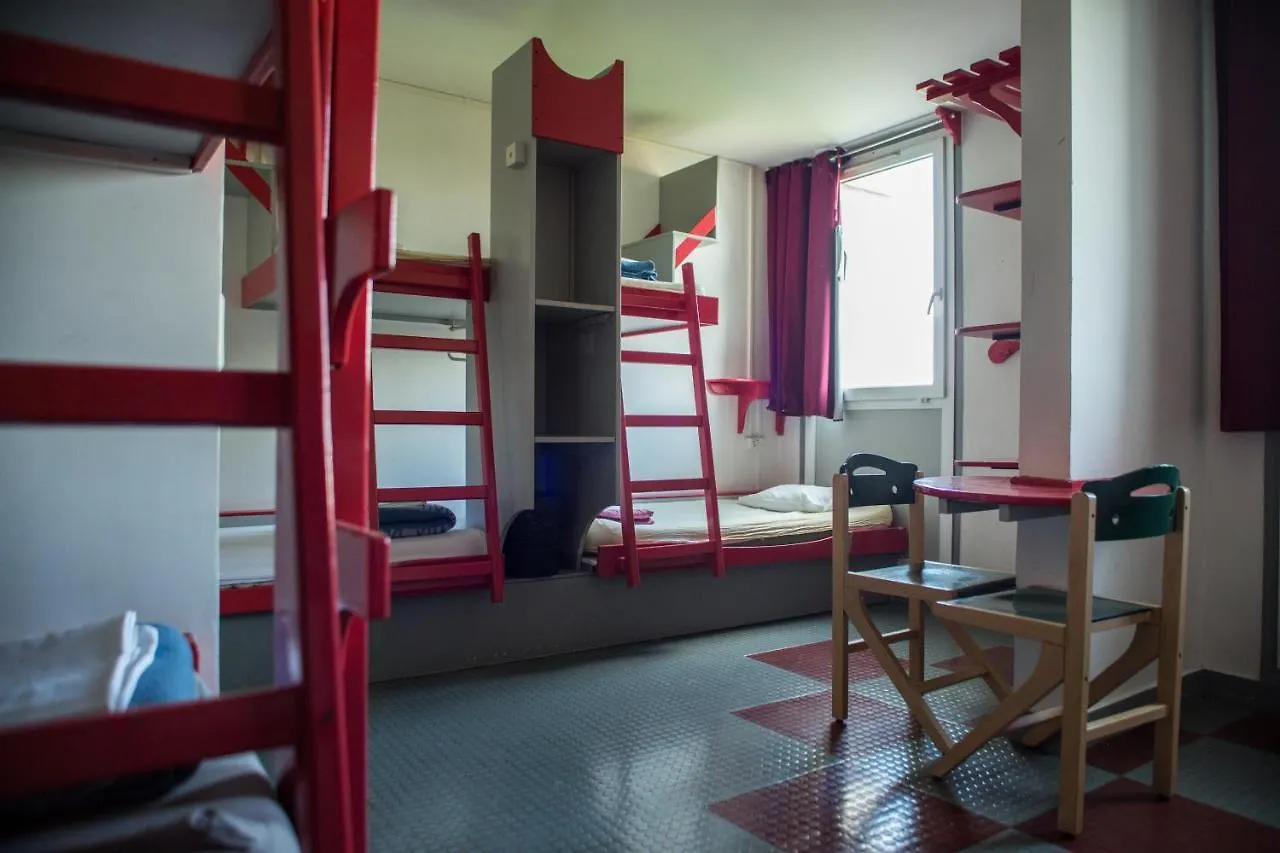 Auberge De Jeunesse Hi Paris Le D'Artagnan Франция