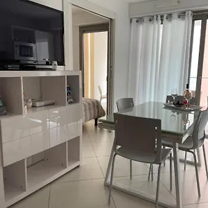 West Bay Apartment Menton