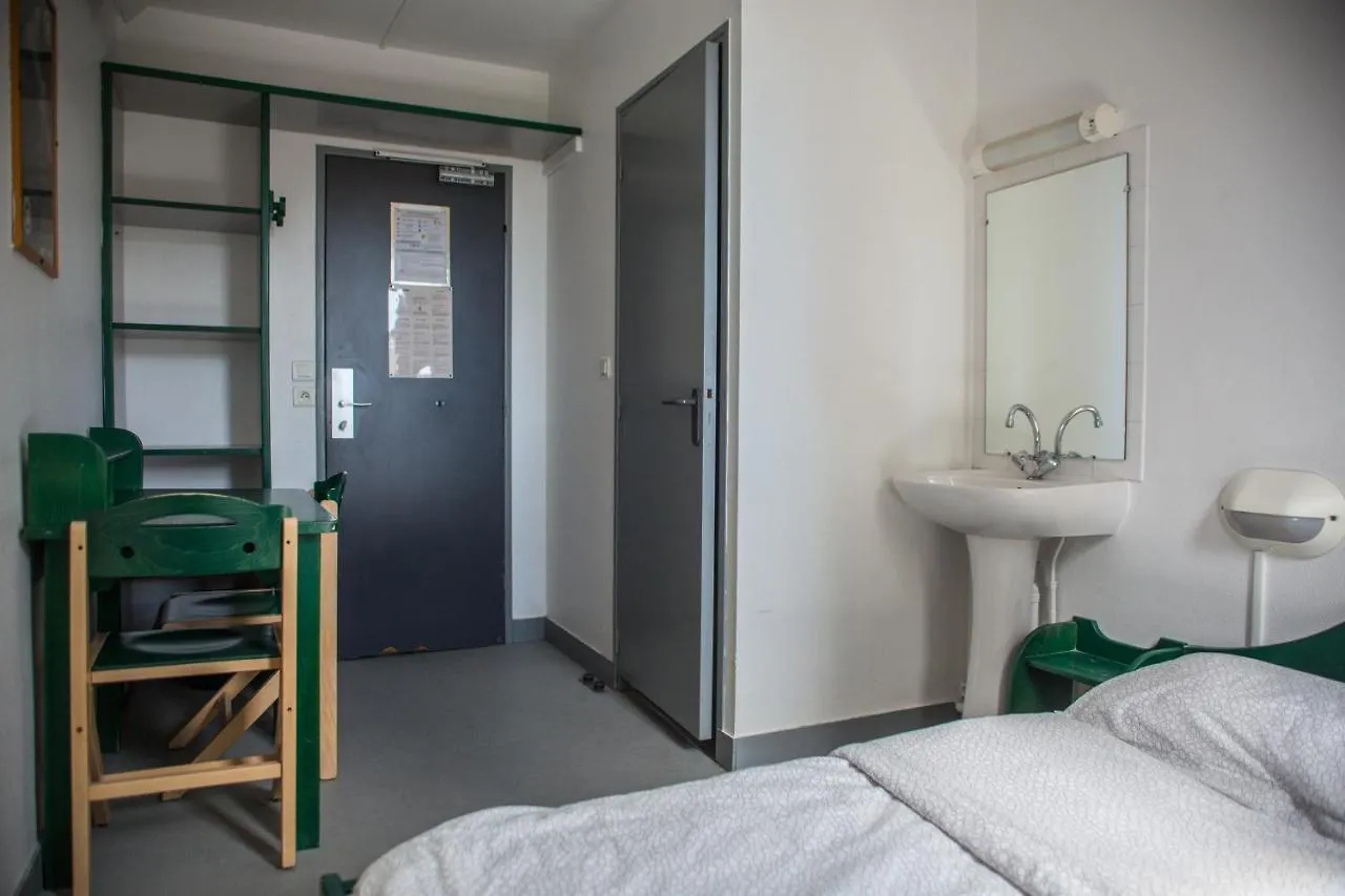 Auberge de Jeunesse HI Paris Le d'Artagnan 0*,